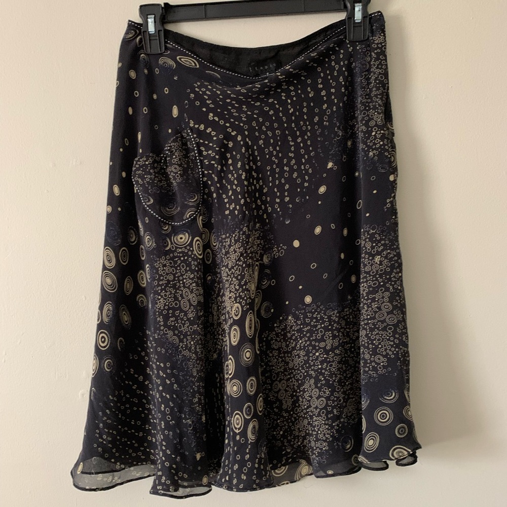 Women’s skirt